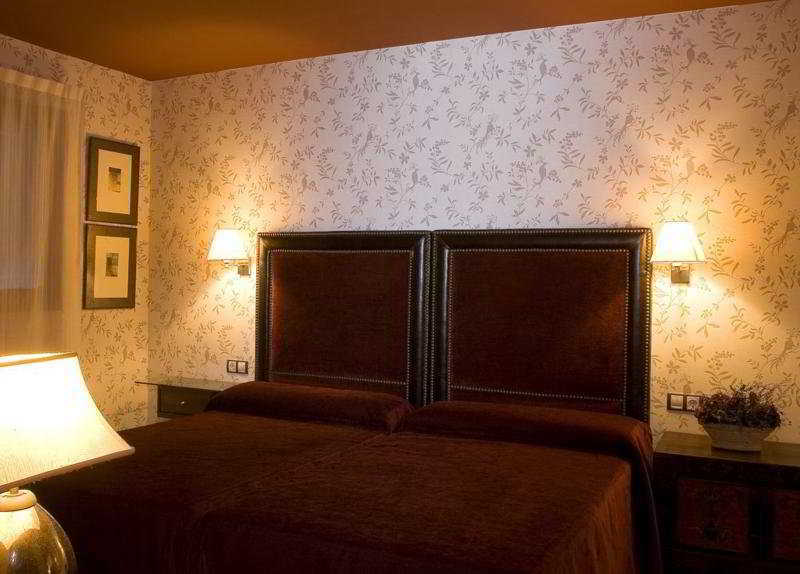 Hotel Balcon De La Cuesta Andrín エクステリア 写真