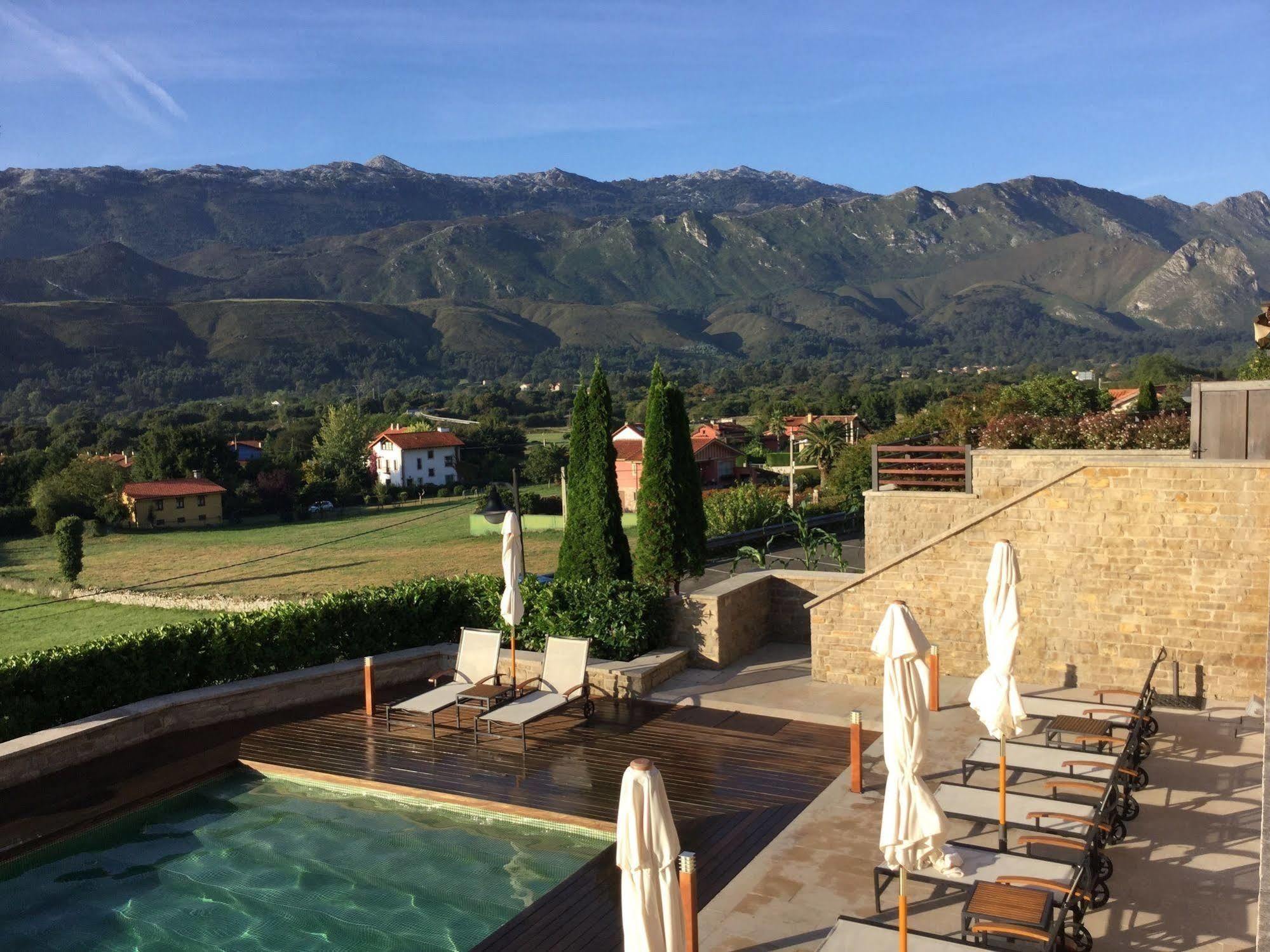 Hotel Balcon De La Cuesta Andrín エクステリア 写真