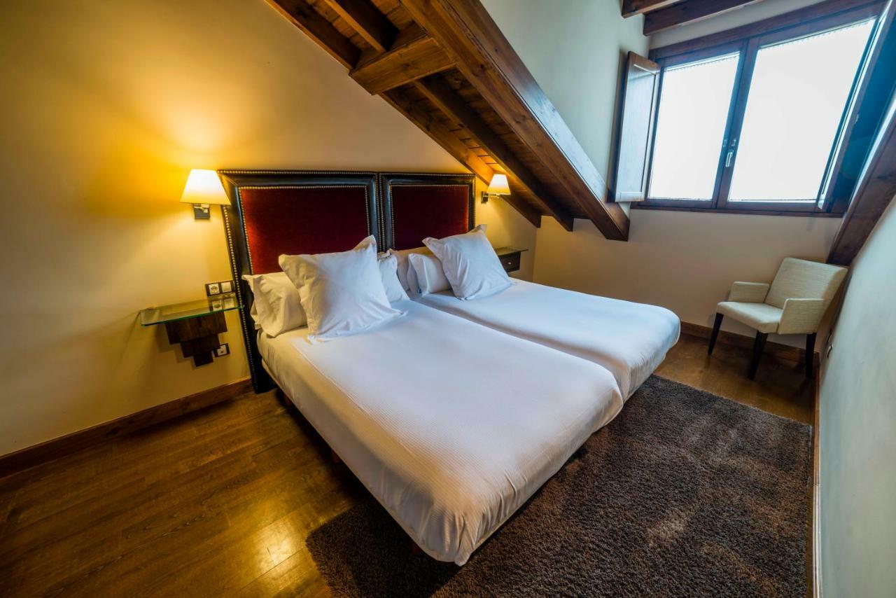 Hotel Balcon De La Cuesta Andrín エクステリア 写真