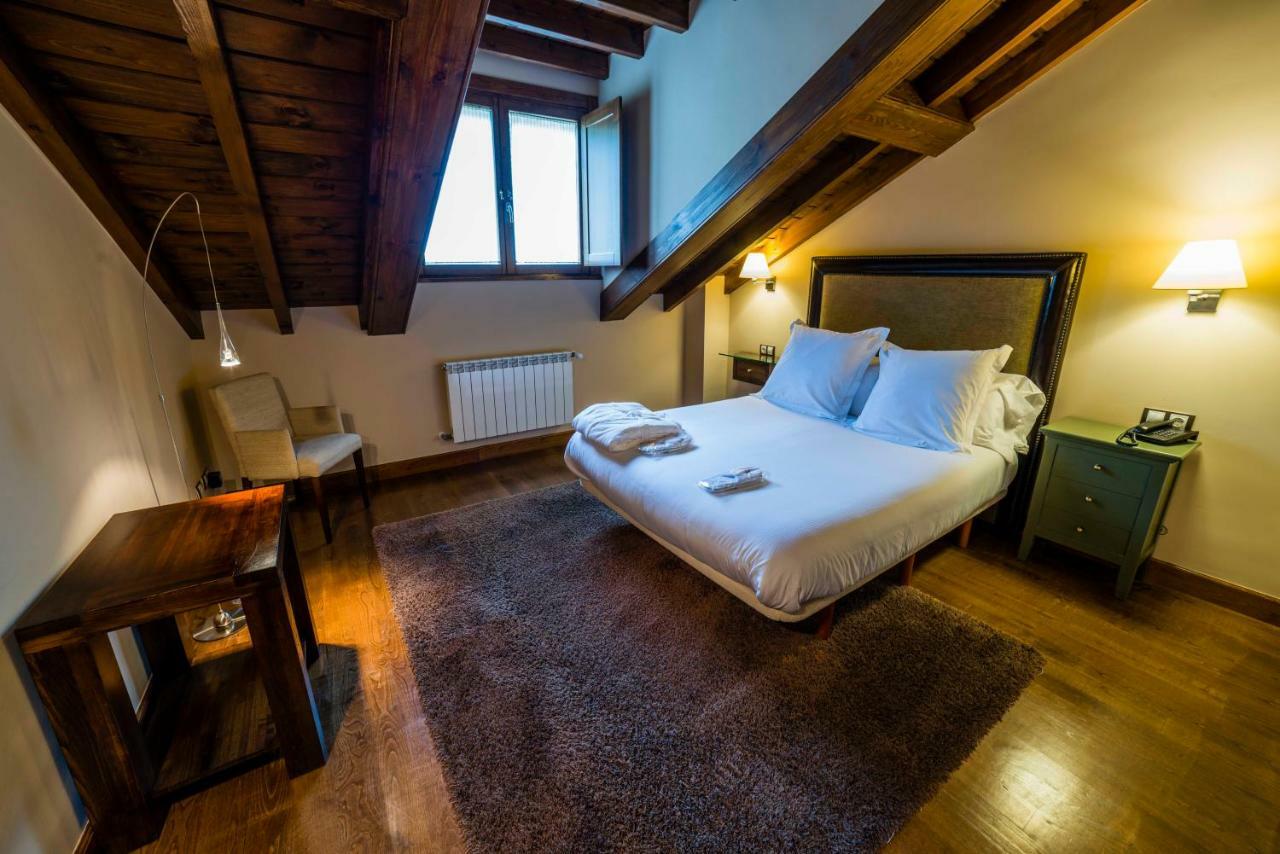 Hotel Balcon De La Cuesta Andrín エクステリア 写真