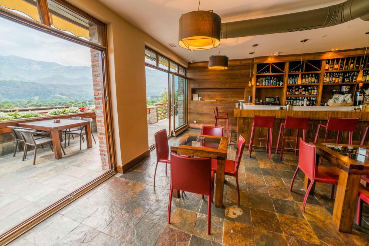 Hotel Balcon De La Cuesta Andrín エクステリア 写真