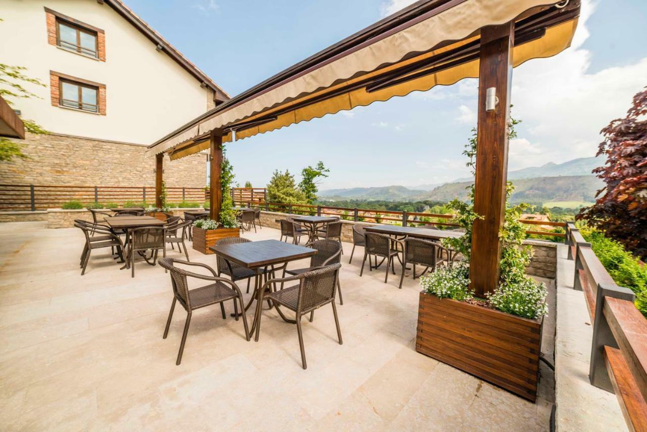 Hotel Balcon De La Cuesta Andrín エクステリア 写真